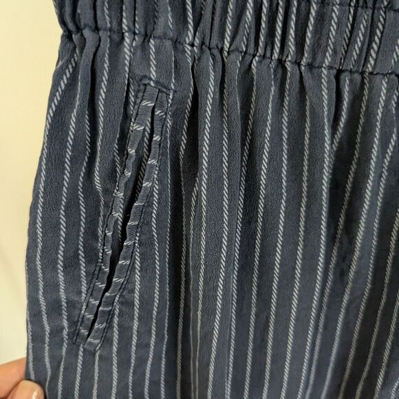 Joie 100% Silk Navy Pinstripe Miniskirt - Picture 3 of 7